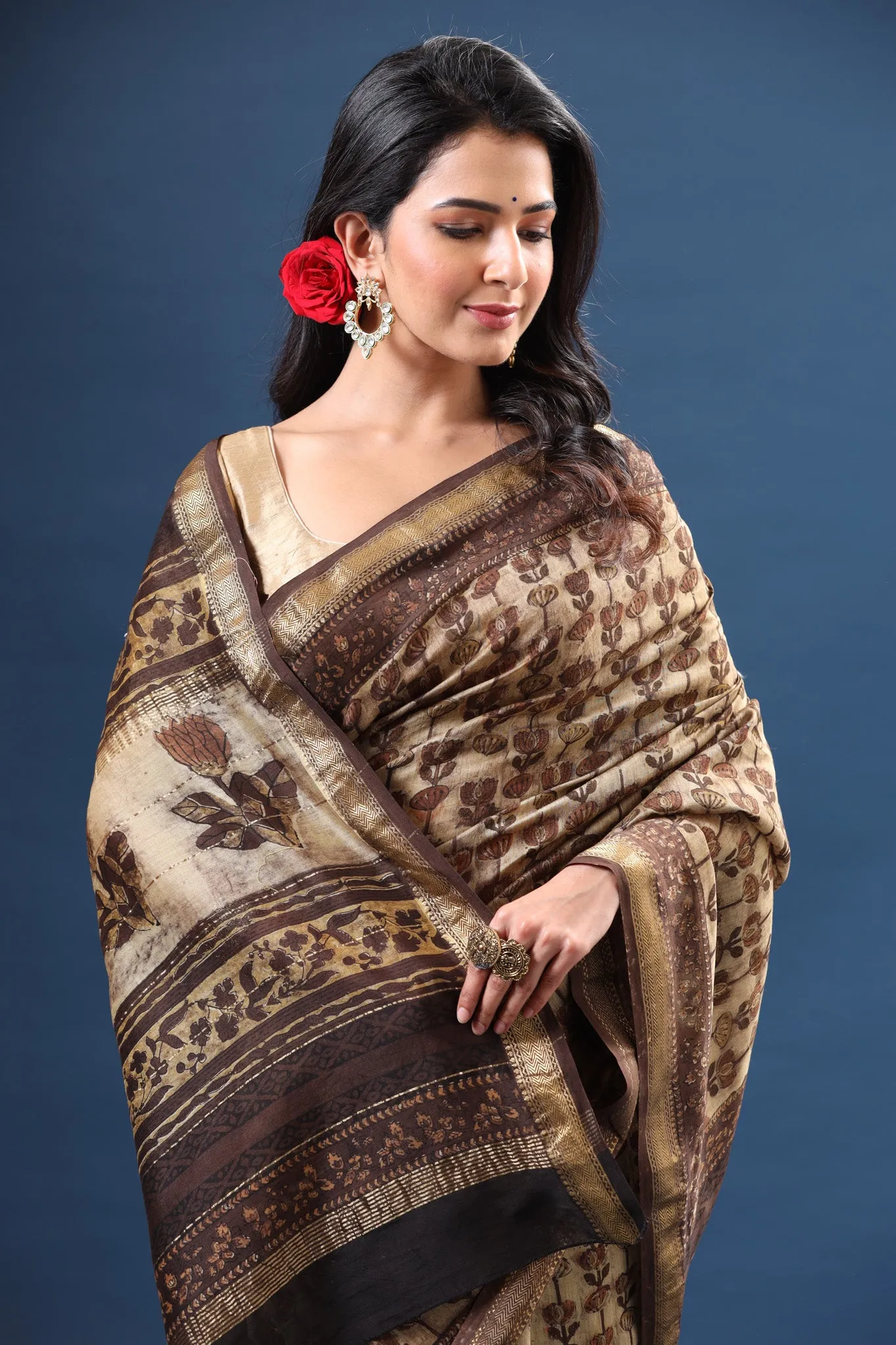 90Z613-RO Beige Brown Printed Tussar Silk Sari with Zari Border