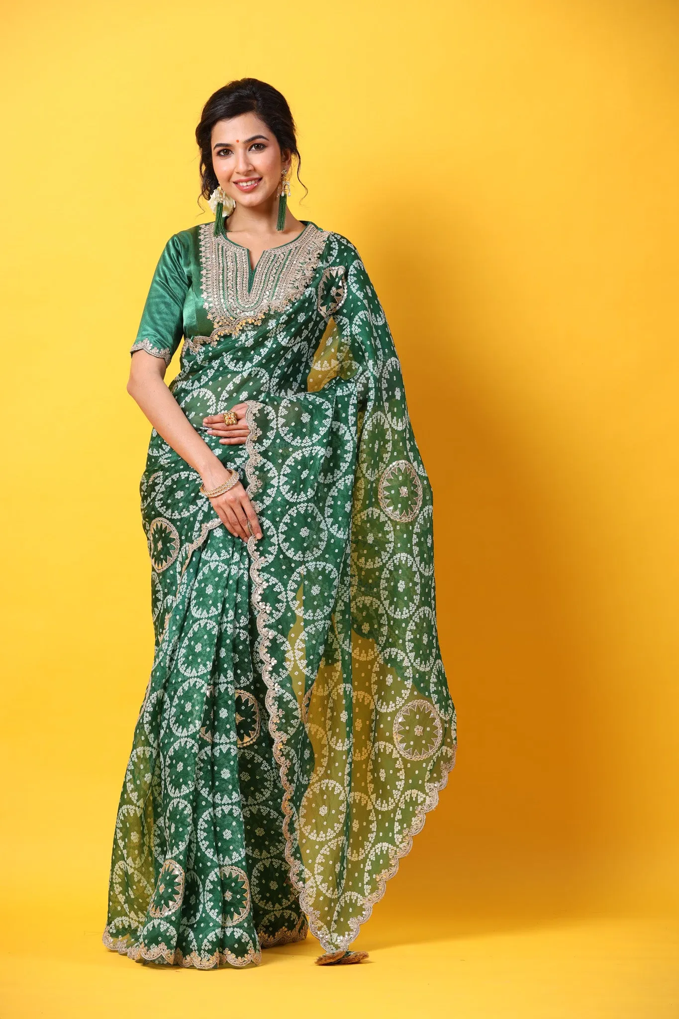 90Z650A-RO Green Printed Organza Saree with Scalloped Border