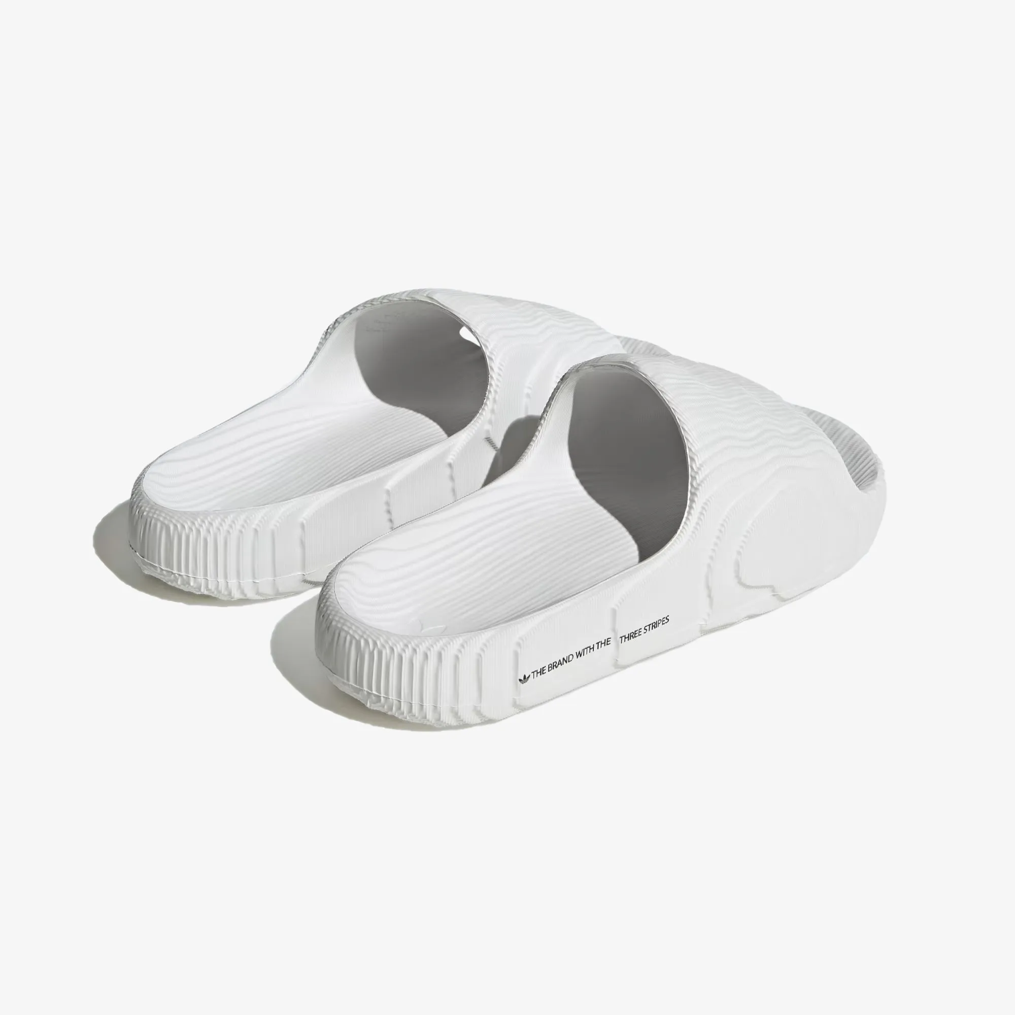 Adidas Originals | ISLAND CLUB ADILETTE 22  { CRYSTAL WHITE