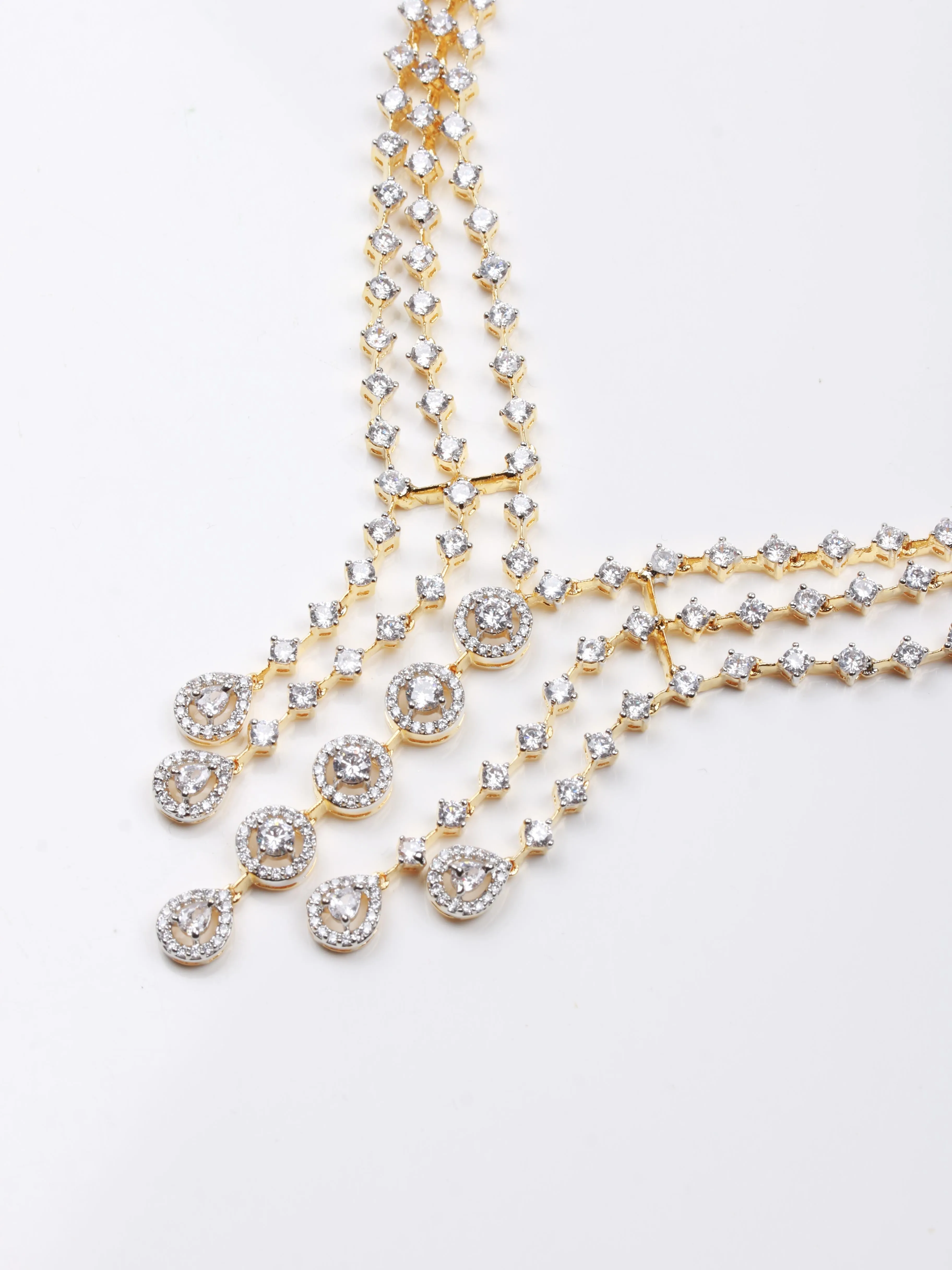 Alluring Diamond Necklace Set With Earrings