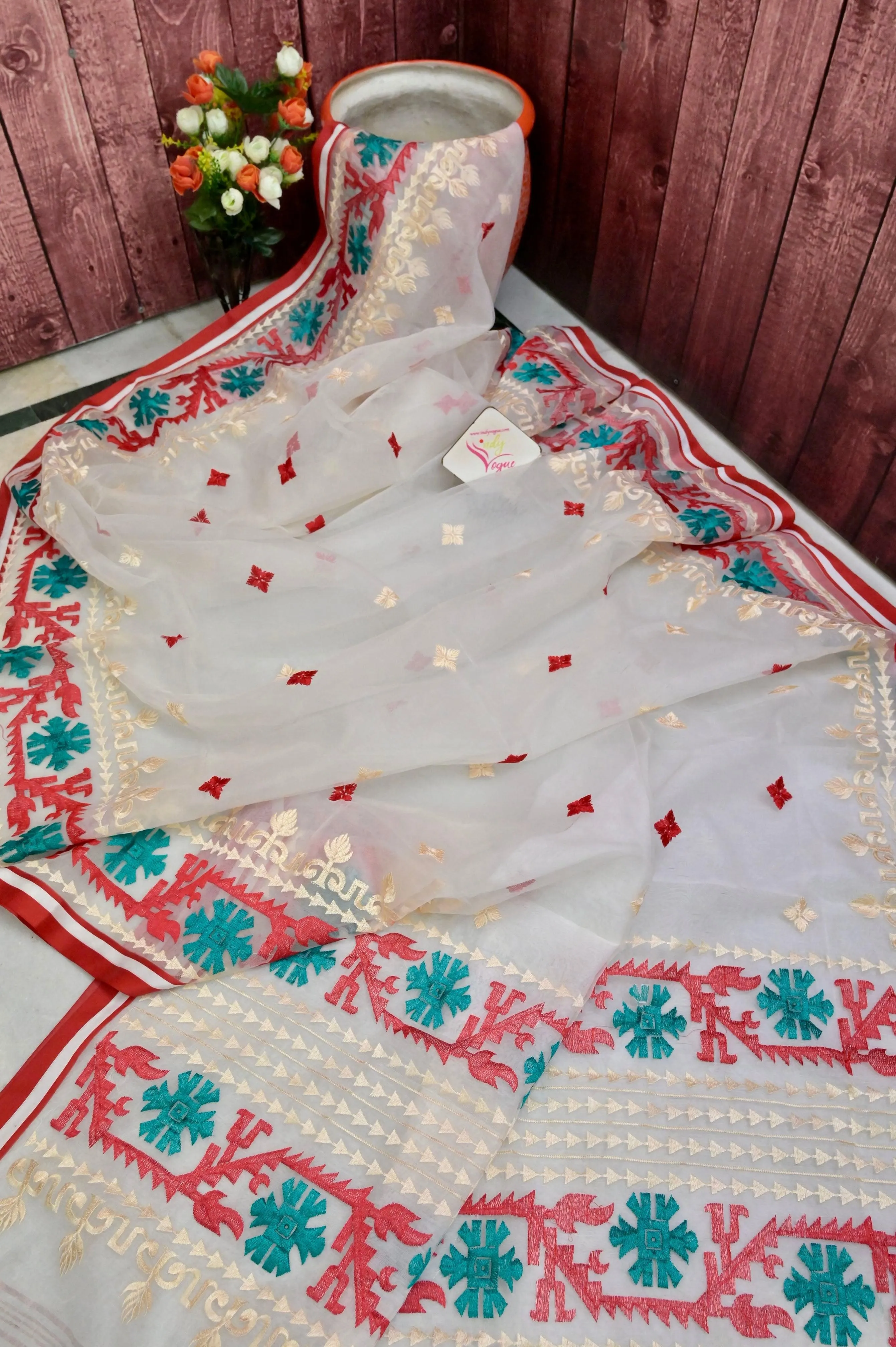 Bone White Color Muslin Jamdani Saree with Embroidery Work