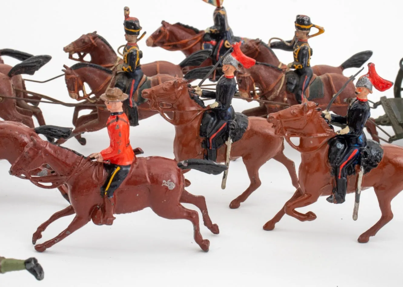 Britains Ltd Artillery Carriage & Lead Soldiers