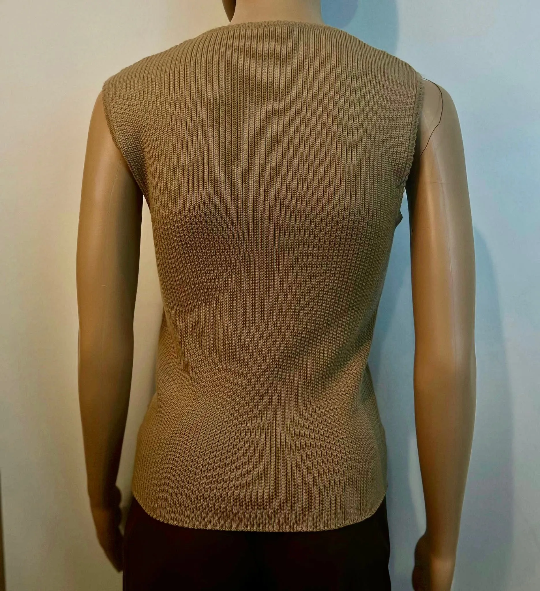 Chanel 99A 1999 Fall Beige Tan Knit Wool Blouse Top FR 36 US 4