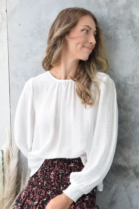 Easy Going Reversible Ivory Textured Shirred Puff Sleeve Top