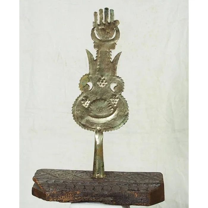 Hamsa Hand of Fatima Staff Standard Emblem Alam 1