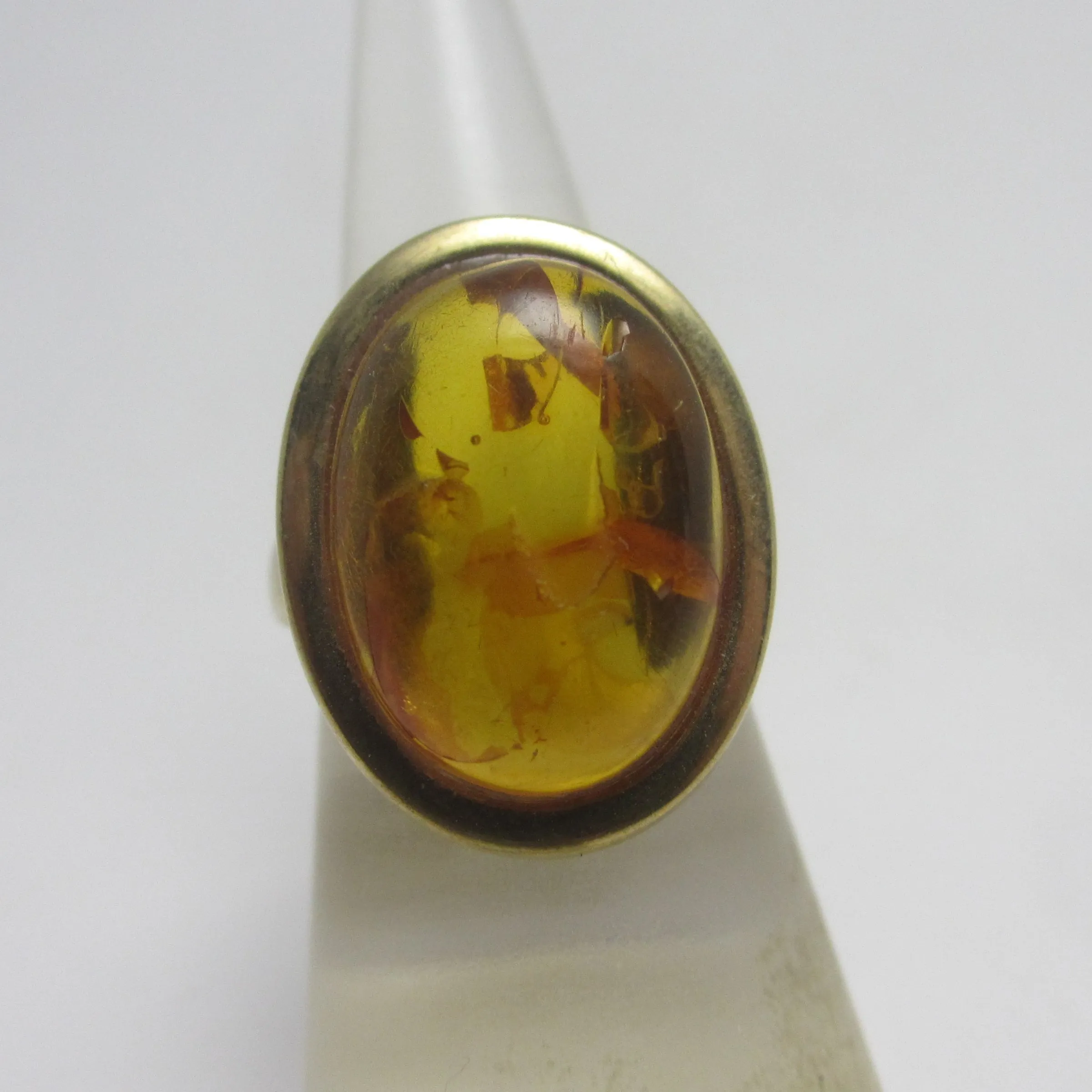 Pollen Filled Amber 8k Gold Ring Vintage c1980