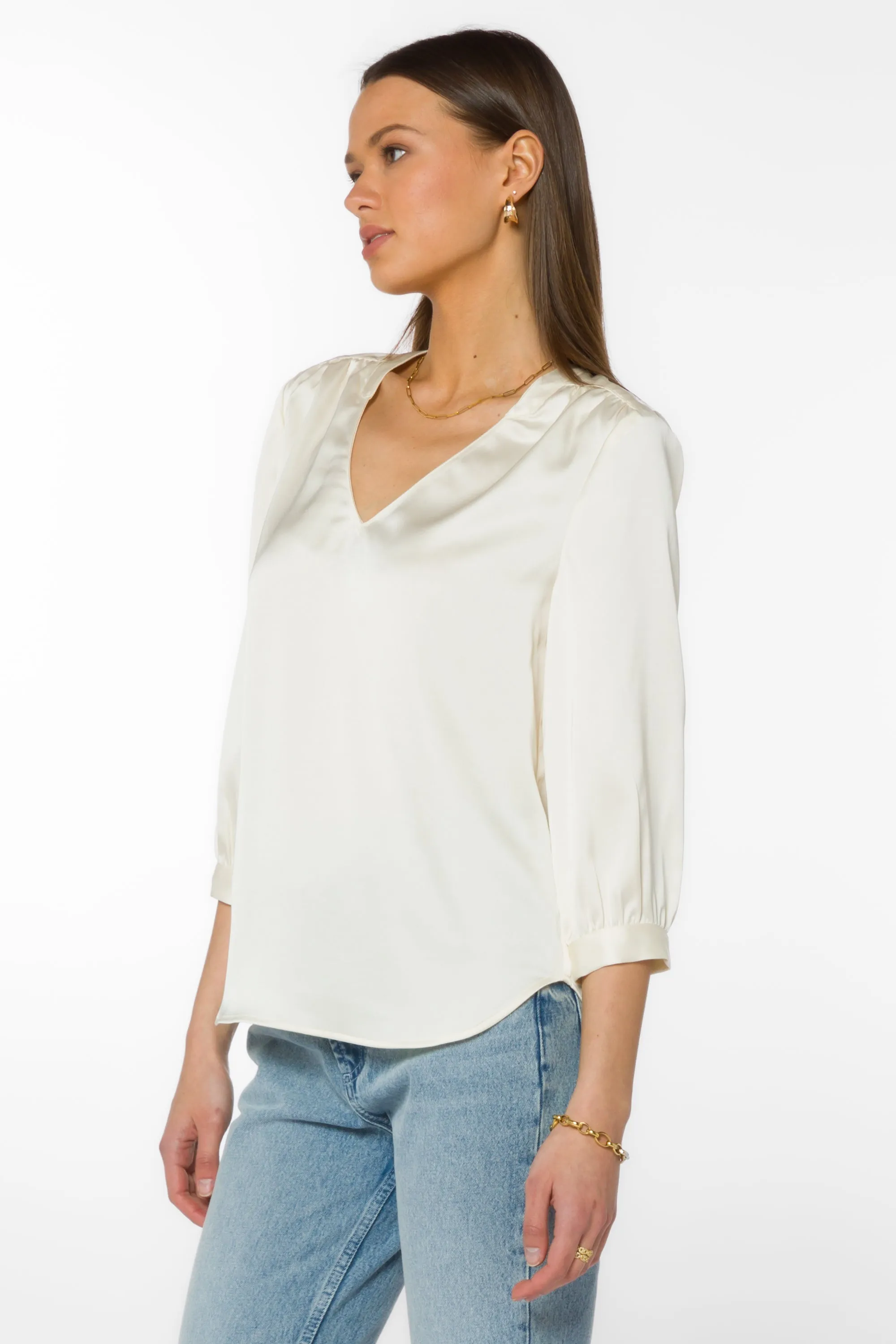 Robyn White Blouse