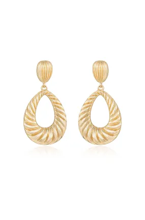 Teardrop Wave Detailed Earrings