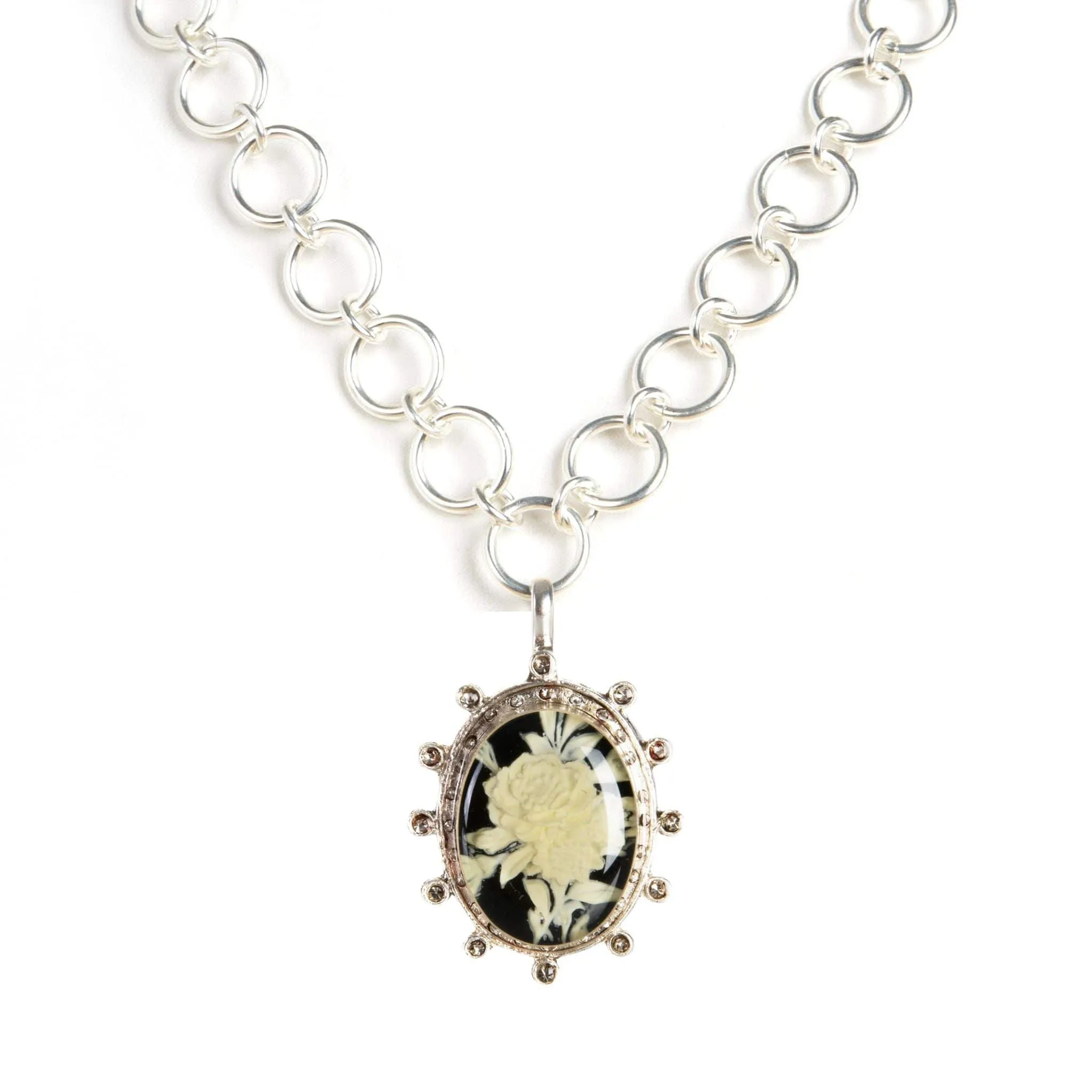 The Betty Necklace with Luxury Medallions