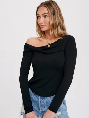 Twist Front Off Shoulder Top | Black