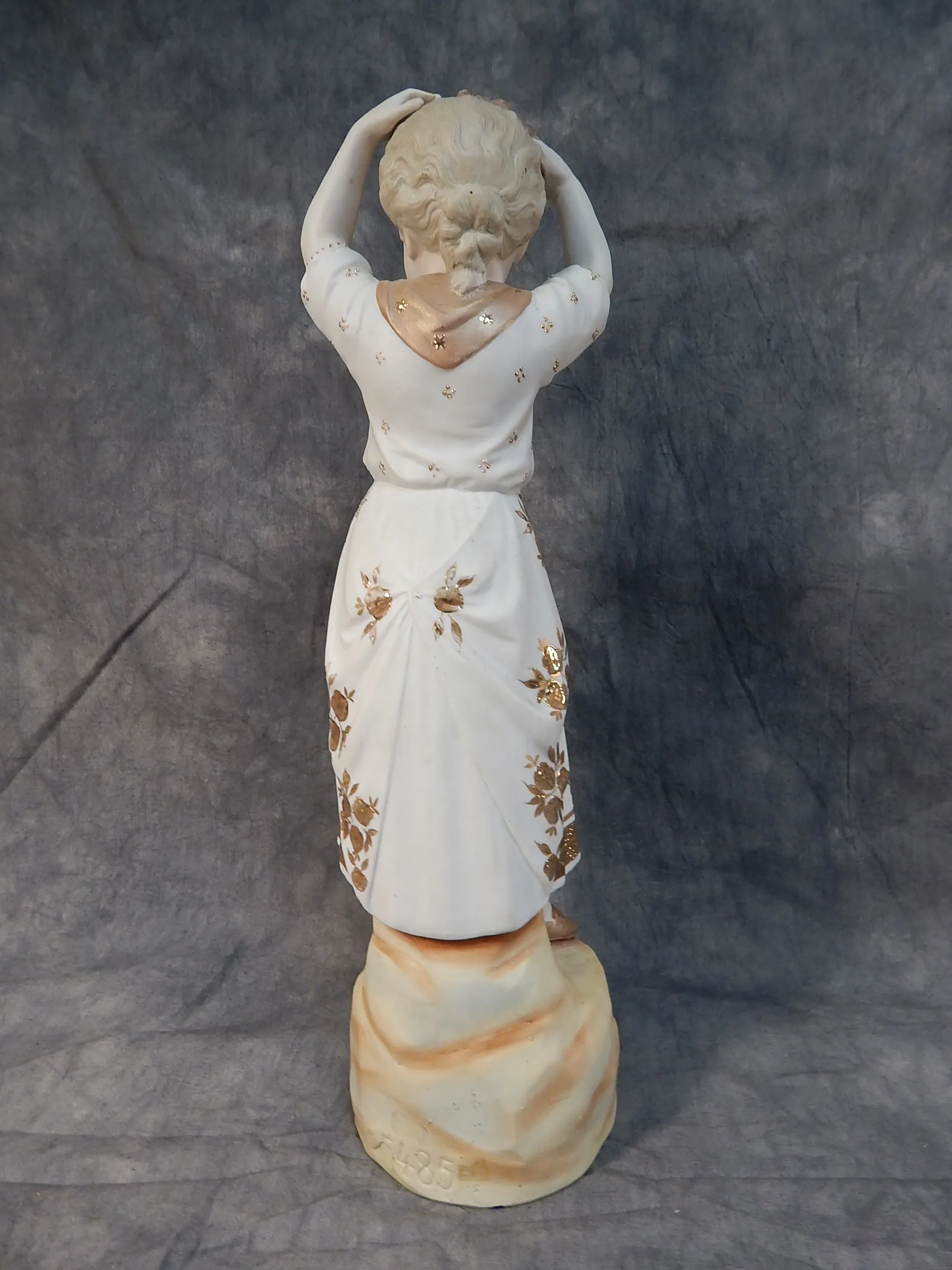 Vintage German Bisque Figurine of a Young Girl - Very Good Condition