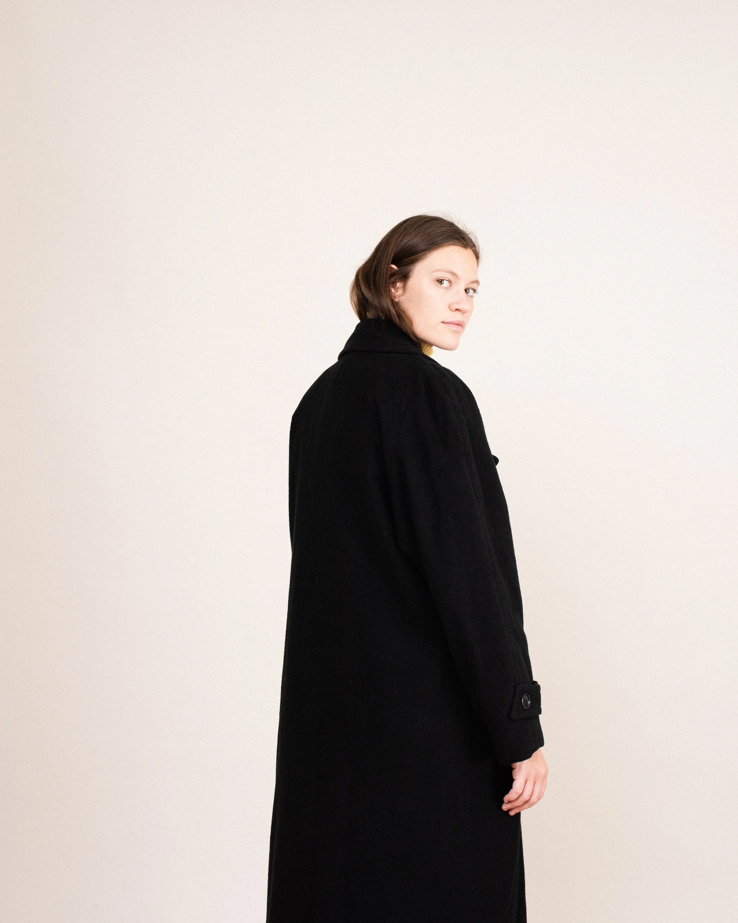 Vintage Oversized Black Wool Coat (S/M)