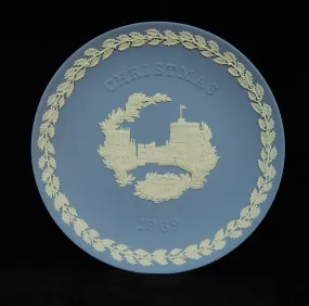 Wedgwood 1969 Windsor Castle Christmas Plate